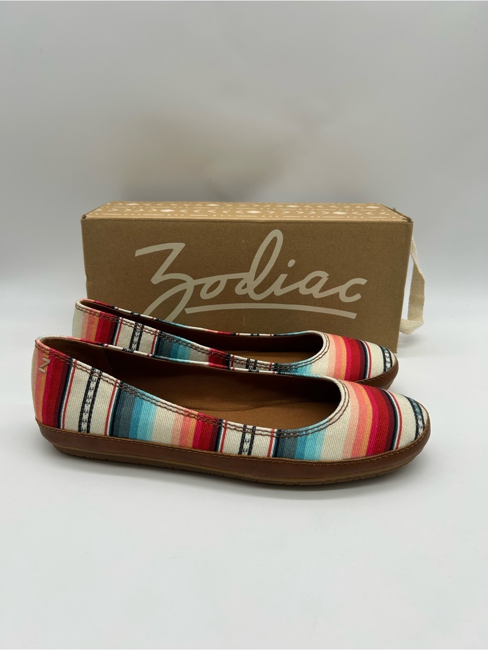 Zodiac Dawn Serape Stripe Ballet Flats Women’s Size 7M Colorful Southwestern NWB - Picture 9 of 9